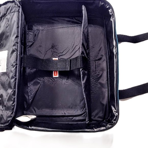 PYREX "Portables" 3 Qt (13x9) Casserole w/Lid & Insulated Carrier Excellent VTG! - Picture 12 of 14